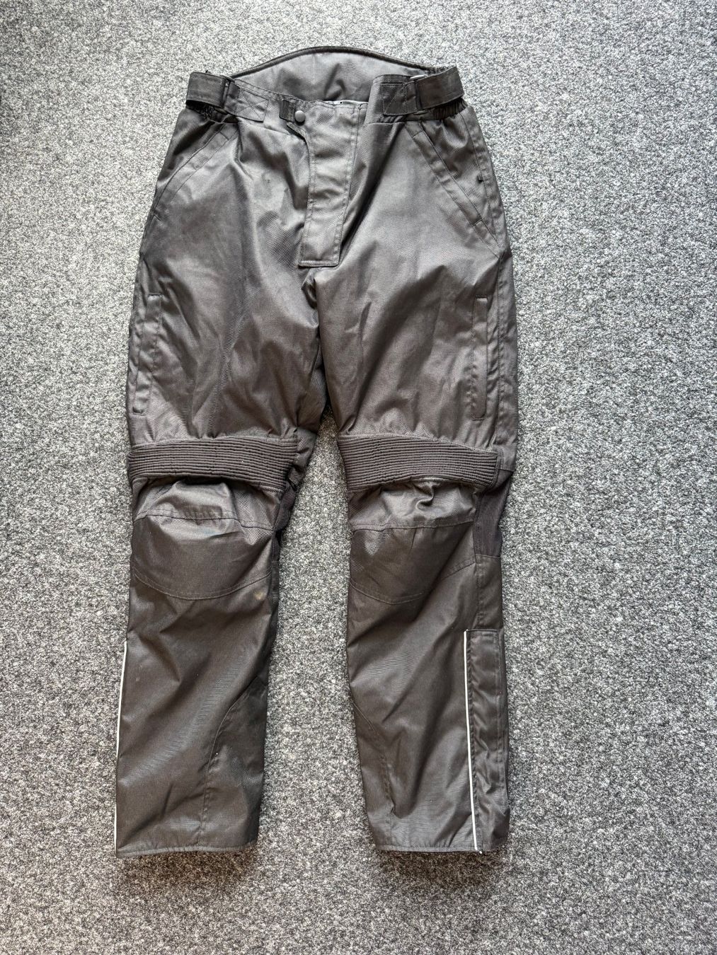 Pantaloni: Motorradhose VENGO Grösse XL – Usato da Elgg venduto da dan_f8gv