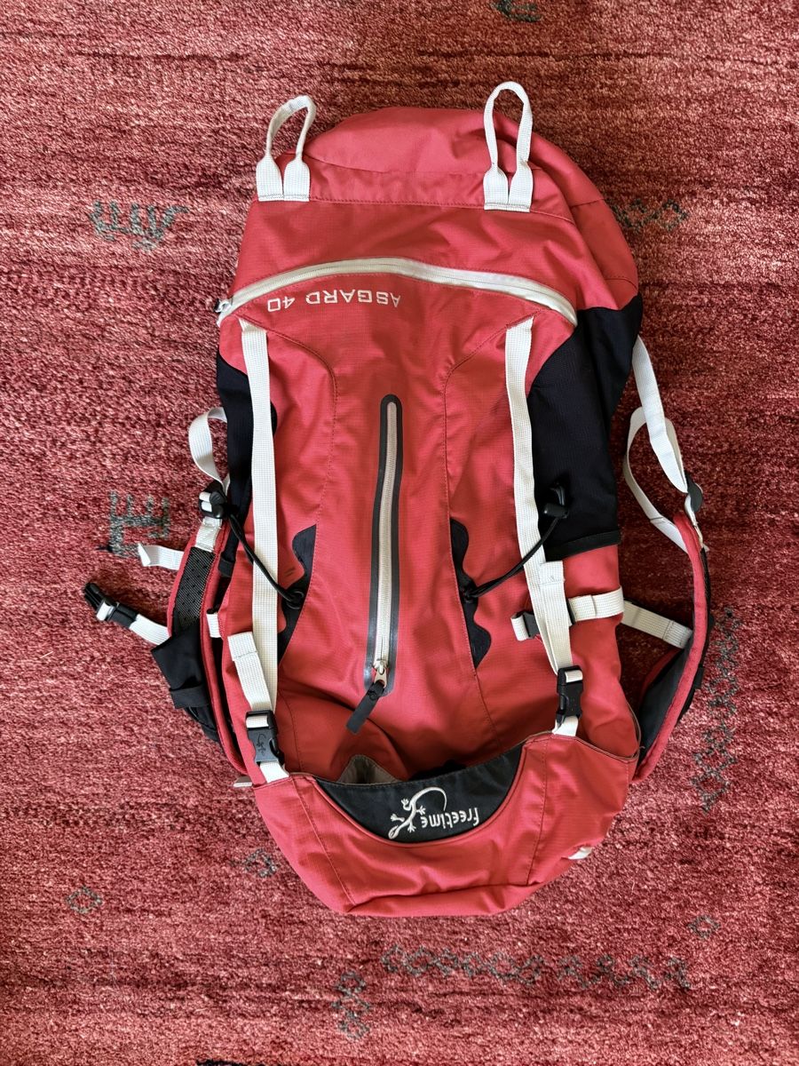 Zaini: Sac à dos montagne – Usato da Le locle venduto da yvmorin
