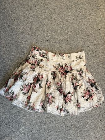 Mini Rock / Sommerrock Blumenprint Spitze Yumi Gr M !