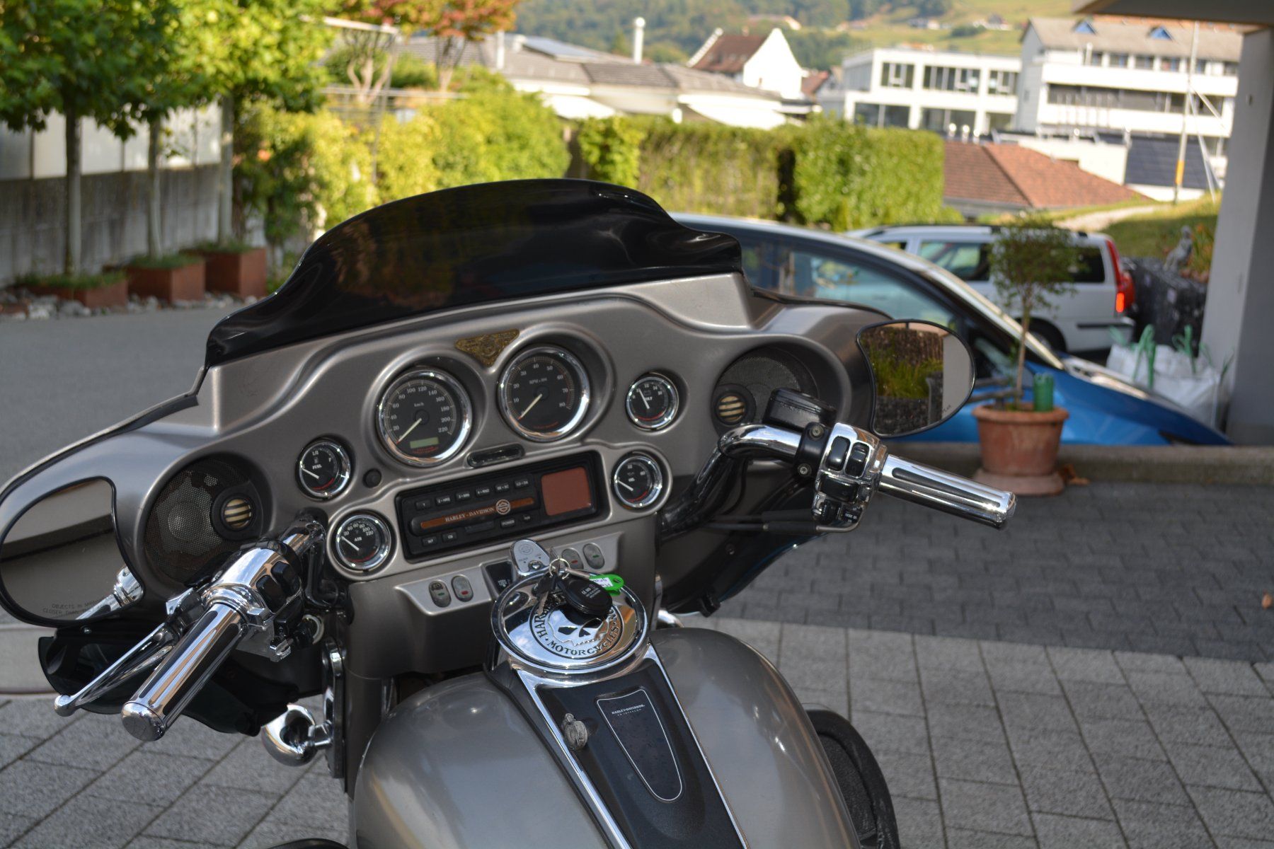Harley-Davidson Chopper: Harley Davidson FLHTCUI – Gebraucht aus Wollerau von chevy27 4
