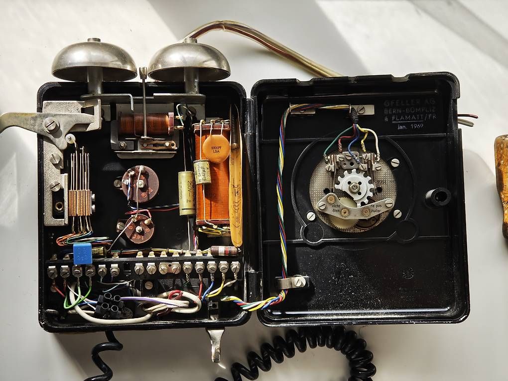 Telefoni: Wandtelefon antik – Usato da Chur venduto da cap_cj27 3