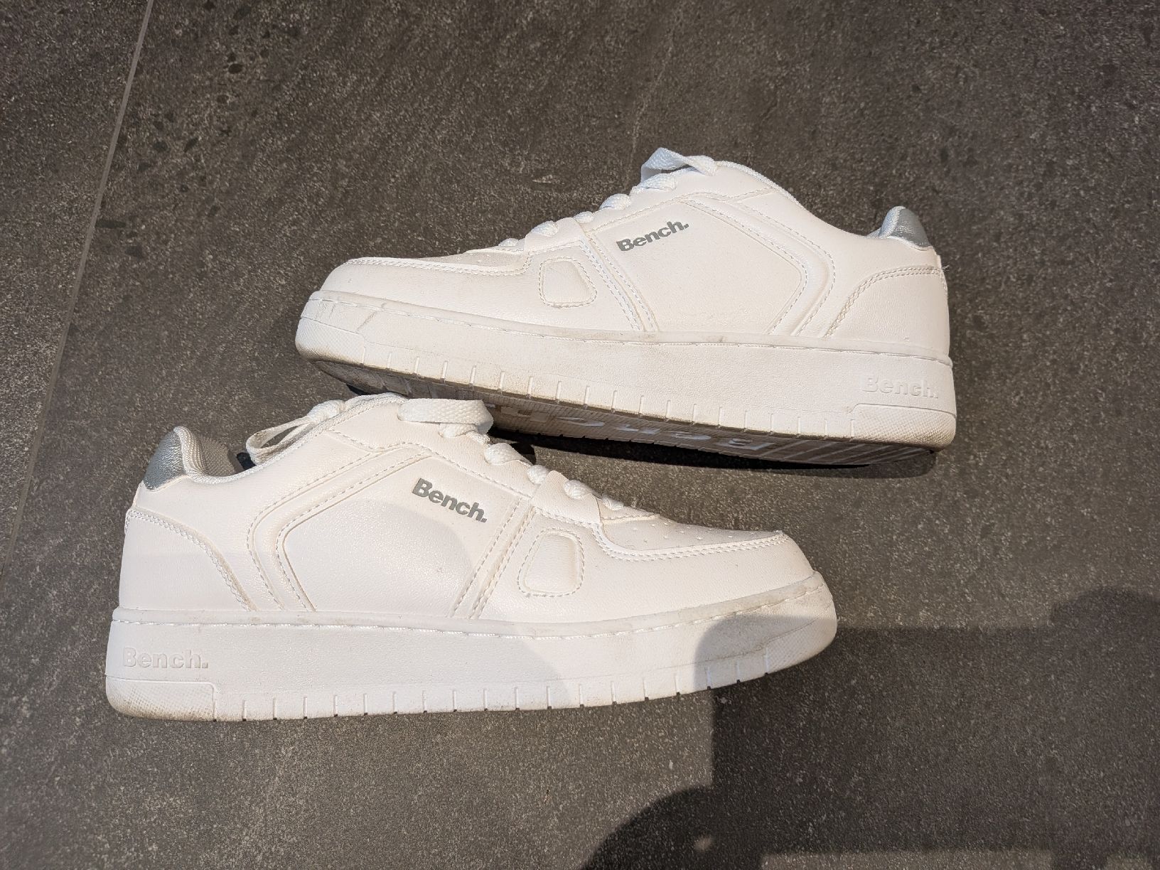 Bench Scarpe da donna: Sneaker Bench weiss Grösse 39  – Usato da Ebnat-Kappel venduto da Fini1000 1