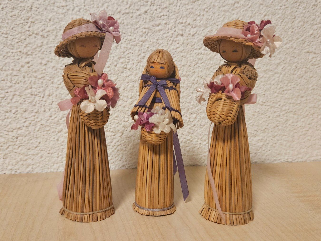 Statuette: Strohfiguren aus Korea – Usato da Jona venduto da ASMARADO
