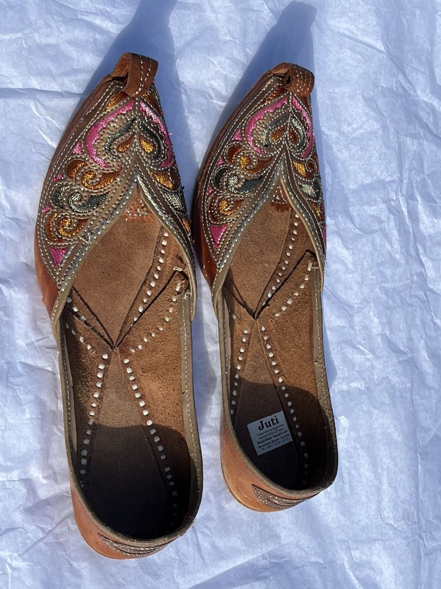 Damenschuhe: Indische Lederschuhe bestickt Gr. 37 – Gebraucht aus Bolligen von Vroni23 1