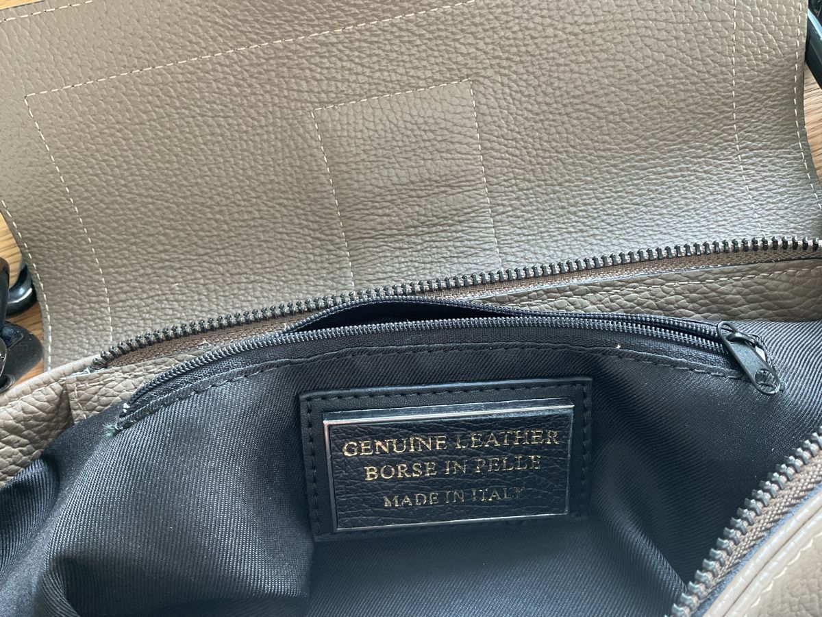 Borse da donna: Damen Leder Tasche – Usato da Stein am Rhein venduto da man_zr9n 2