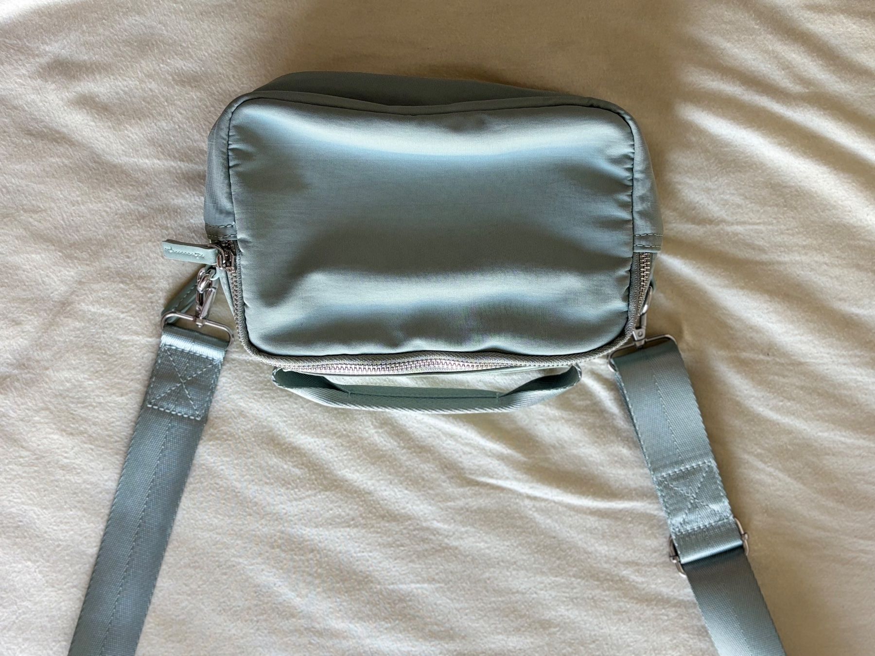 Taschen für Damen: Sac bandoulière bleu – Neu und originalverpackt aus Cossonay-Ville von ale_k9mh 2