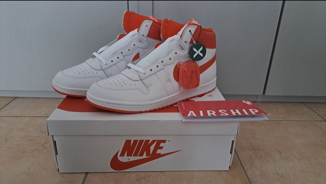 Jordan Scarpe da uomo: Jordan air ship orange team 48.5 – Nuovo e nell'imballaggio originale da S. Pietro venduto da Ema.1977 1
