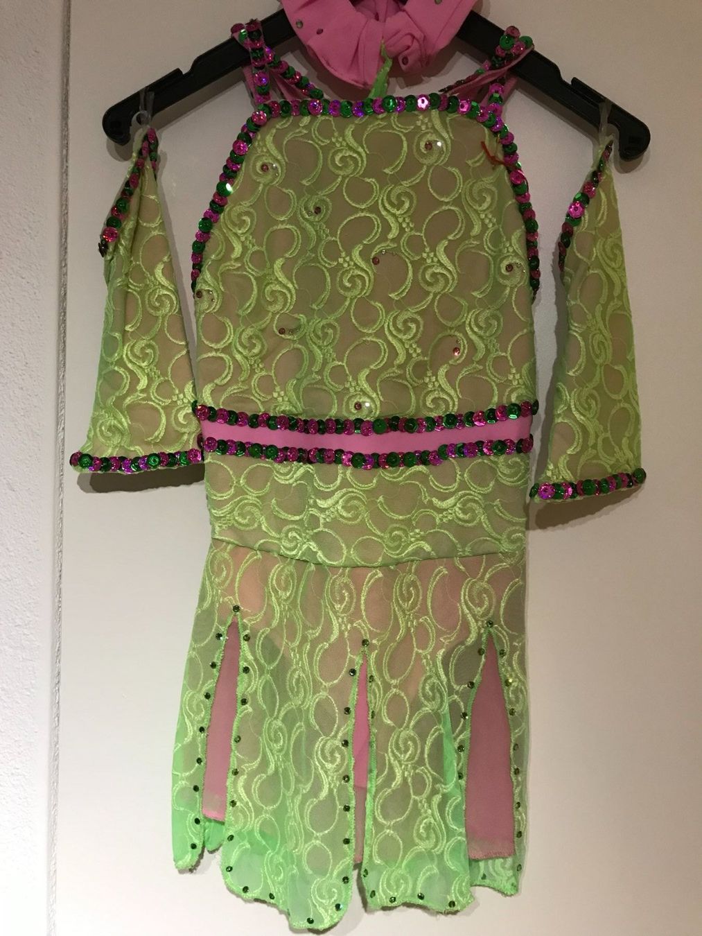 Kleider & Röcke: Kürkleid mit Haargummi und Handschuhe – Gebraucht aus Wagenhausen von vintagesecondhand 1