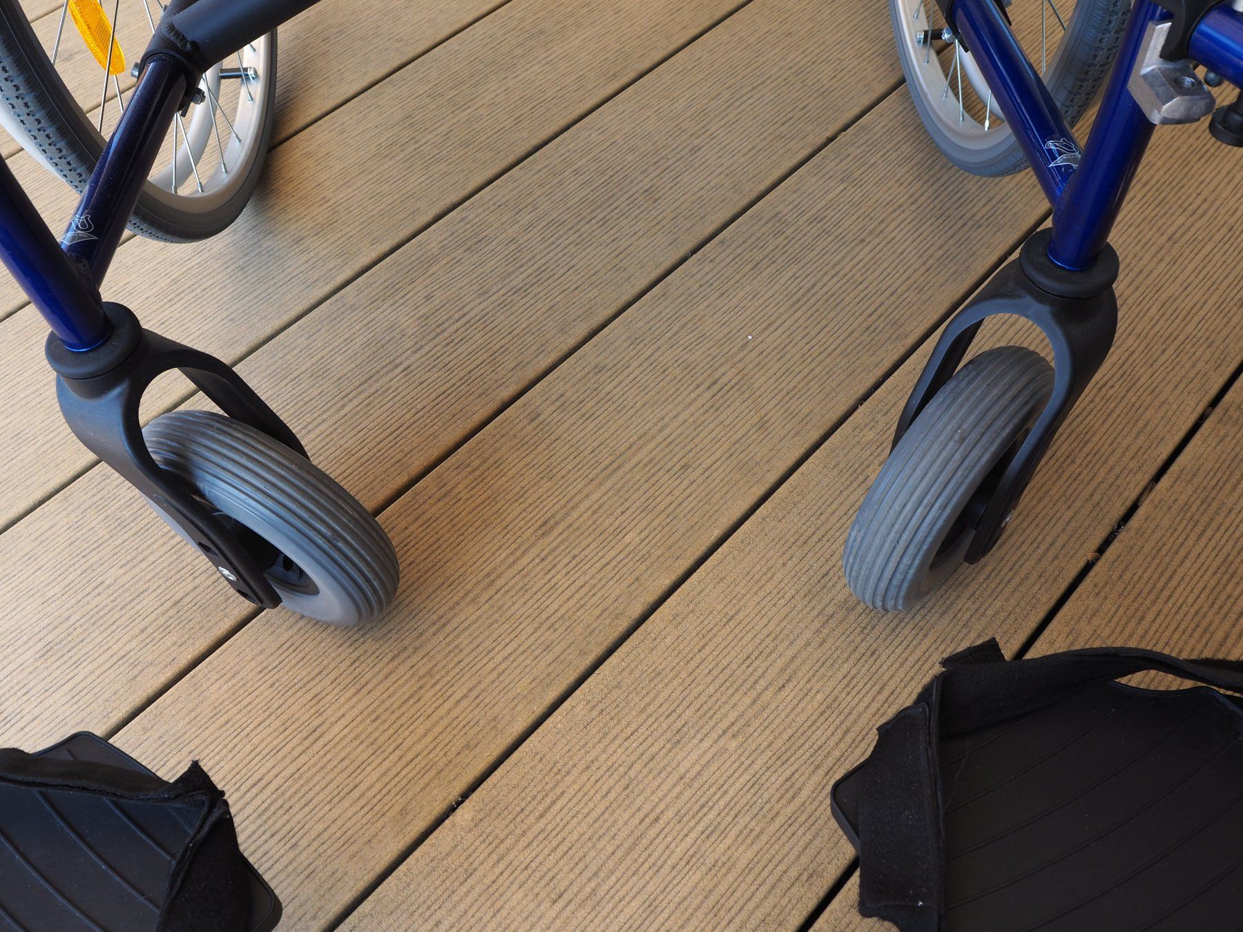 Chaises roulantes: Rollstuhl Vermeiren D 200 – D'occasion à Niederrohrdorf par Jaegermeister1 5