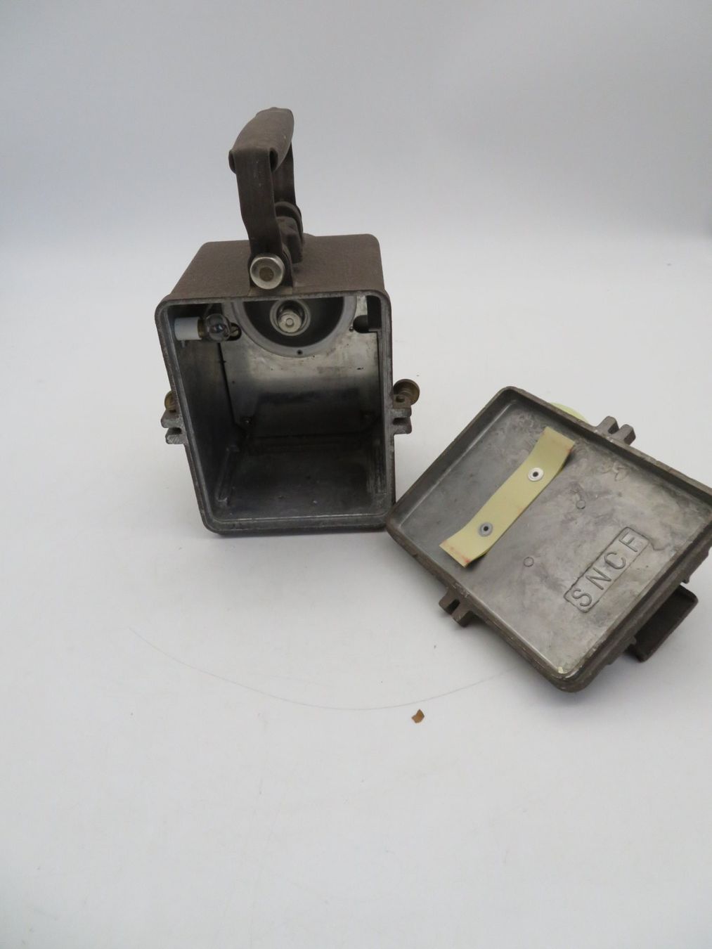 SBB/CFF/FFS Lampade: Antike Eisenbahnerlampe der SNCF – Usato da Reinach BL venduto da WBZ-Flohmarkt 4