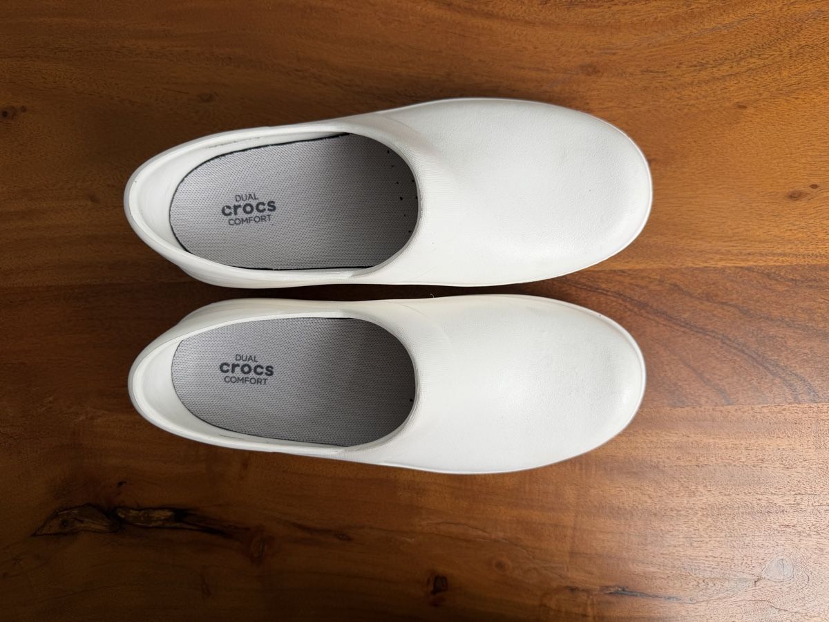 Crocs Scarpe da uomo: Crocs Bistro Work Clogs Weiss Grösse M6 / W8  – Usato da Gossau SG venduto da Alex_Tech 5