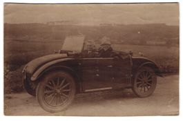 Fotografie Auto Hanomag Kommisbrot