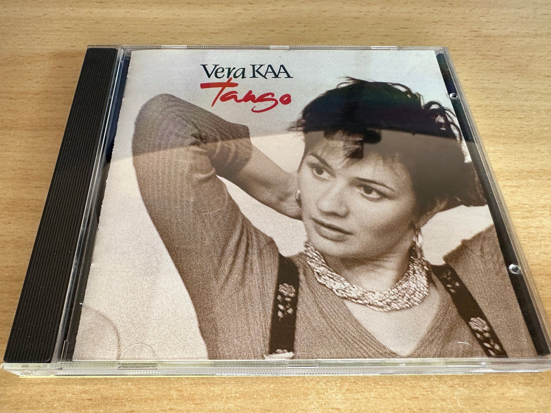 CD: Vera Kaa – Tango – Usato da Rikon im Tösstal venduto da Alpenmutz