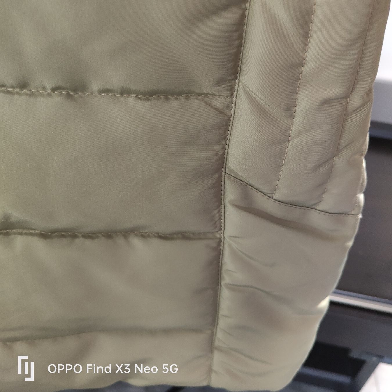 Giacche: Doudoune Amara Reya, Taille S, Kaki. comme neuve ! – Usato da La Chaux-de-Fonds venduto da Sam0145 6