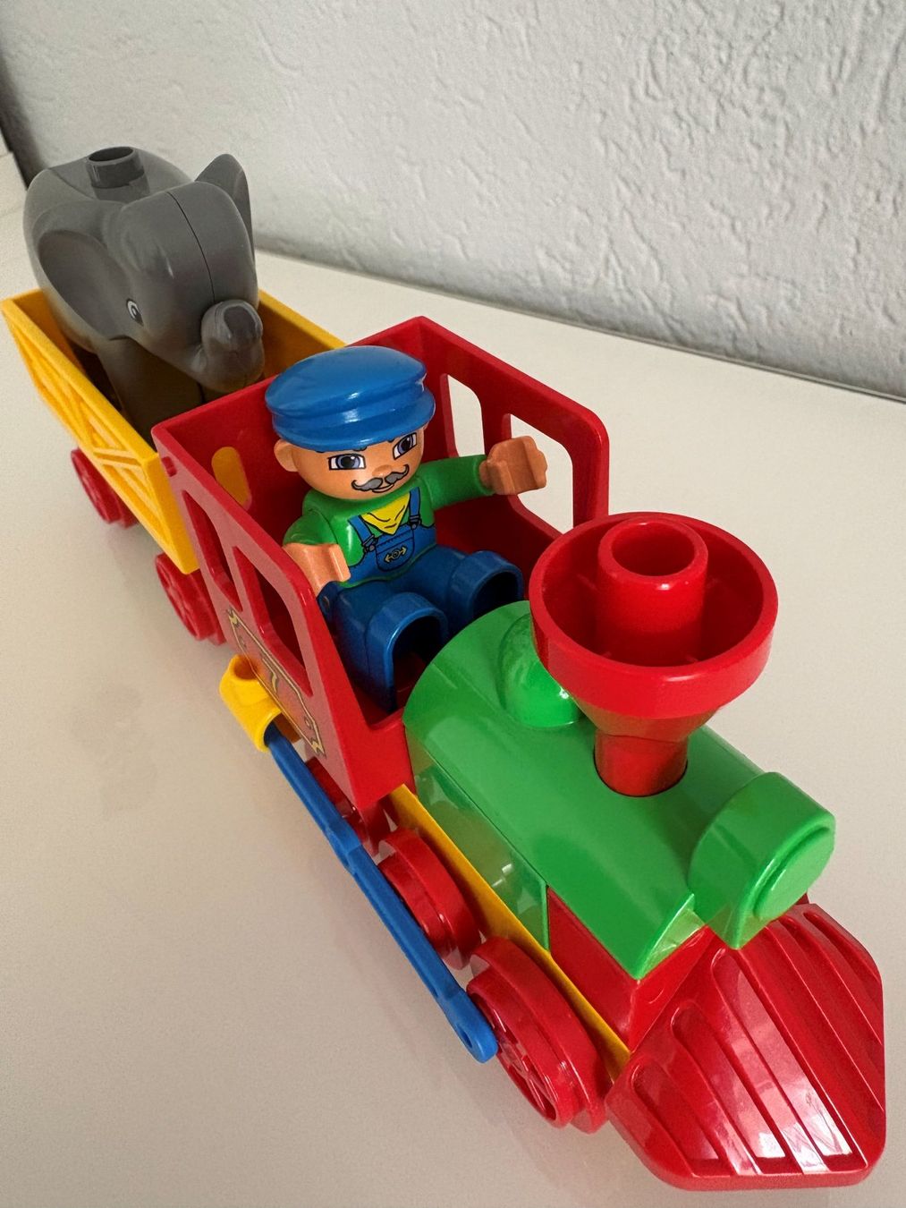 Lego Giocattoli: Duplo Zug mit Wagen – Usato da Olten venduto da Daddy54 1
