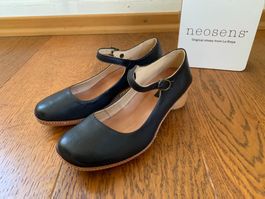Neosens Tintorera 696 nappa ebony Gr.37