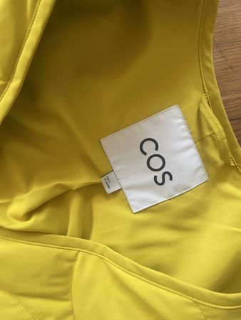 COS Steppjacke Damen Gelb Grösse M guter Zustand