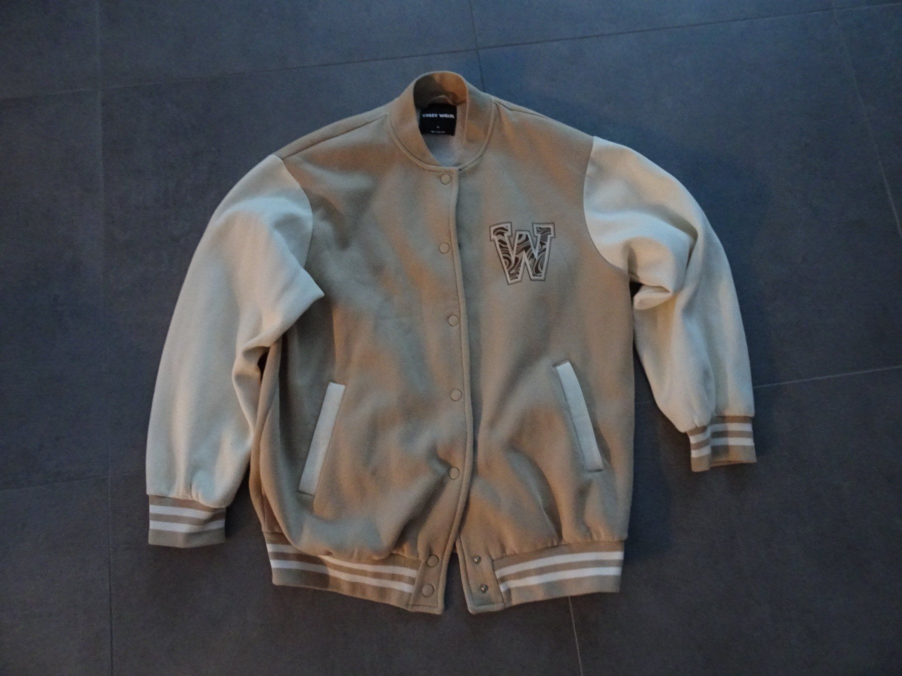 Tally Weijl Giacche: Tally Weijl Jacke, Grösse M – Usato da Bassersdorf venduto da Nianda