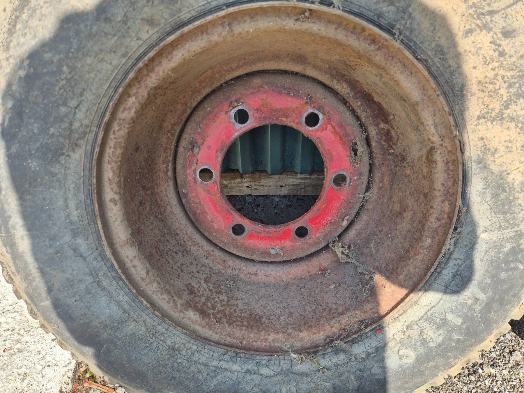 Firestone Pneus & Kompletträder: Rad zu Landw. Anhänger – Gebraucht aus Stein AR von Bienli4 2