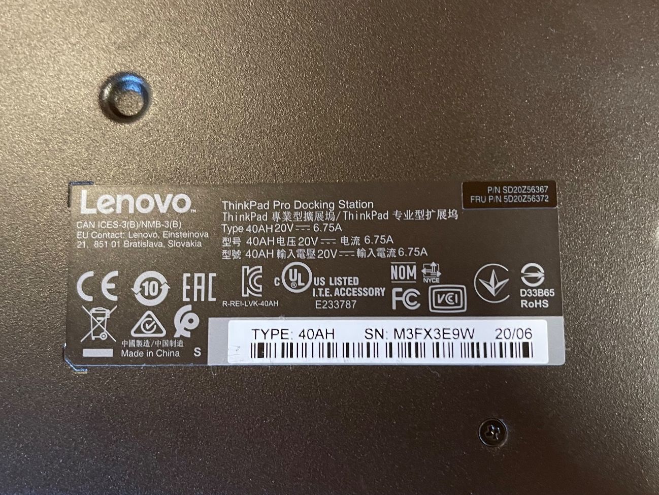 Lenovo Docking station: ThinkPad Pro Dock (40AH, 135W) – Usato da Böbikon venduto da pxtr 2