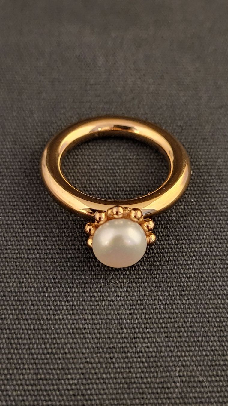 Olga Ribler Anelli: Edelstahl-Ring mit Perle OLGA RIBLER – Usato da Basel venduto da spinne02