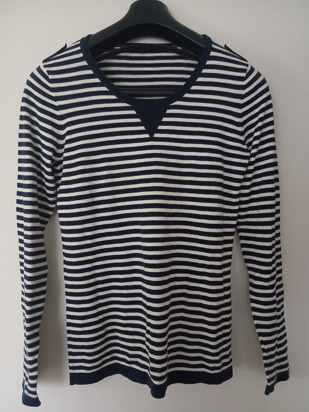 Tommy Hilfiger Top: Tommy Hilfiger striped top, medium - 100 cotton essential! – Usato da Watt venduto da Tomaf