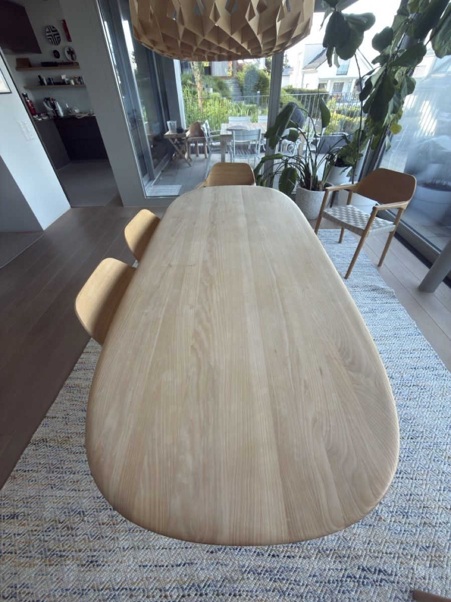Tavoli: Solid oak wood dining table  – Usato da Herrliberg venduto da fmo_9hjy 3