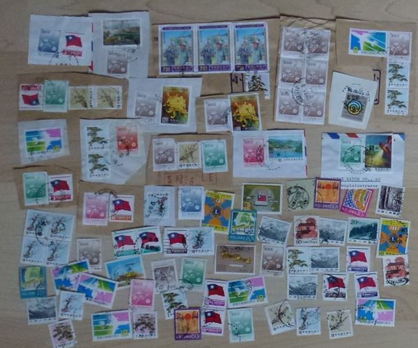 Tutti i francobolli: Lot ++ diverse Marken aus China – Usato da Walkringen venduto da Casablanca777