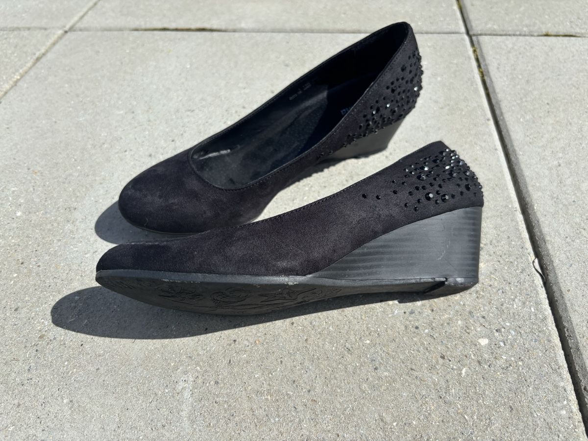 Graceland Damenschuhe: Damenschuhe Grösse 37 – Gebraucht aus Grenchen von Wonderland-Finland 2