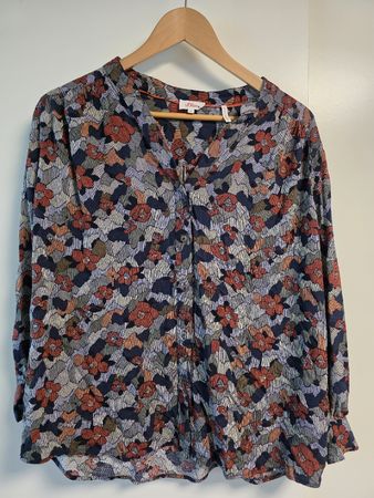 s.Oliver floral print size 44 good condition