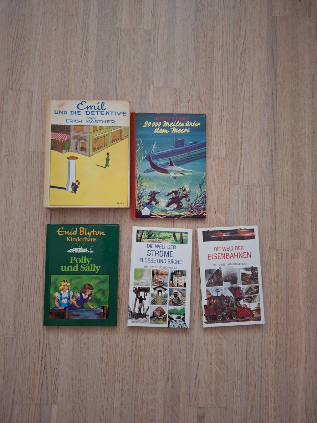 Libri: 5 ältere Jugendbücher – Usato da Dietikon venduto da Hwengi