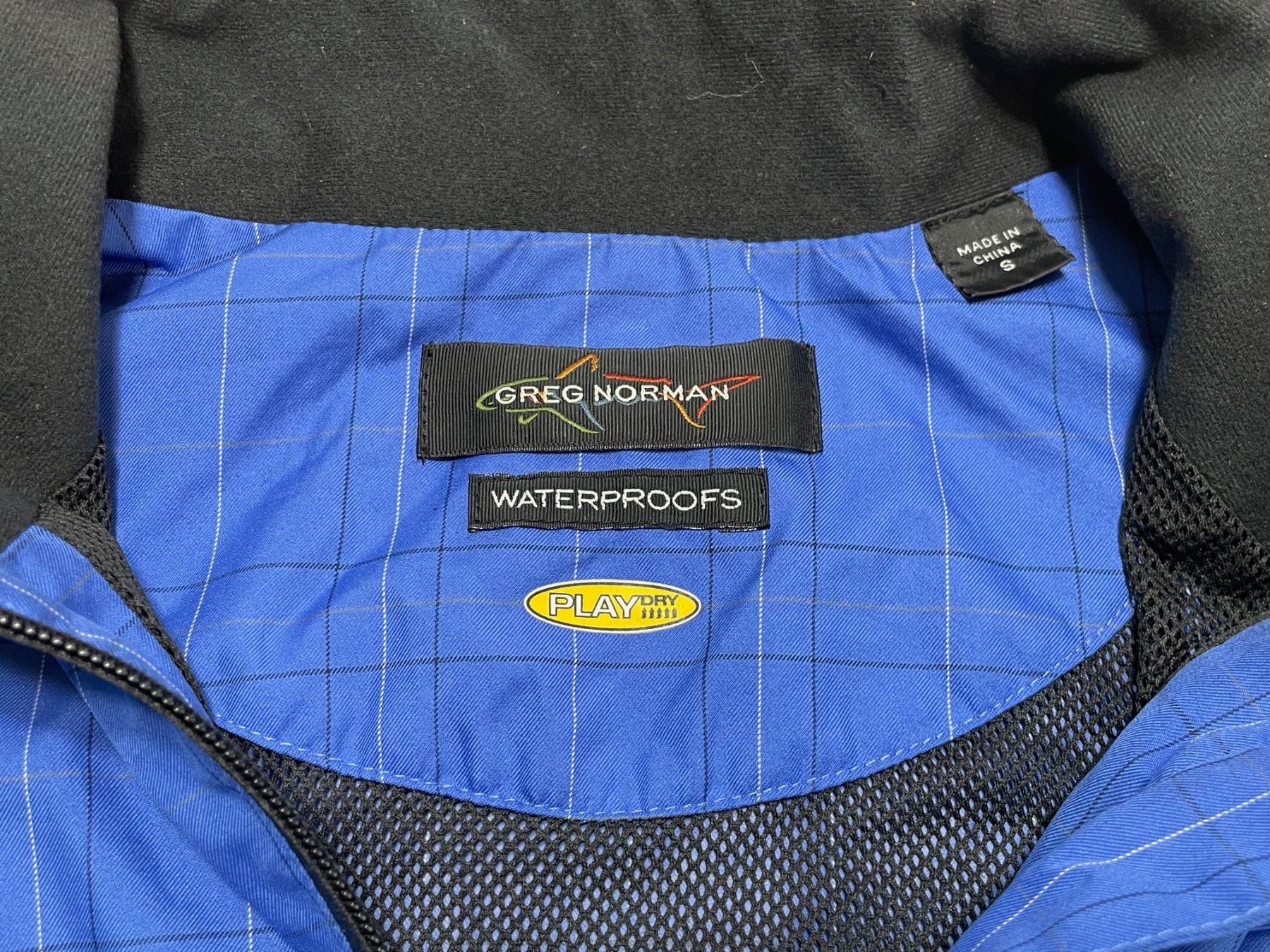 Giacche: Vintage Y2K Greg Norman Golf Jacket Old Course St.Andrews M – Usato da Zürich venduto da le_souk 5
