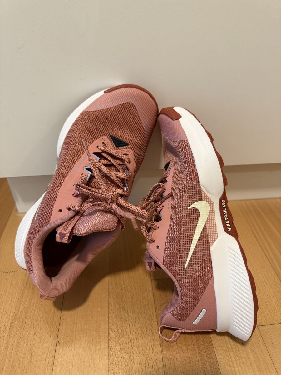 Nike Scarpe da donna: Nike Trail ATC 40 – Usato da Bülach venduto da sawa22