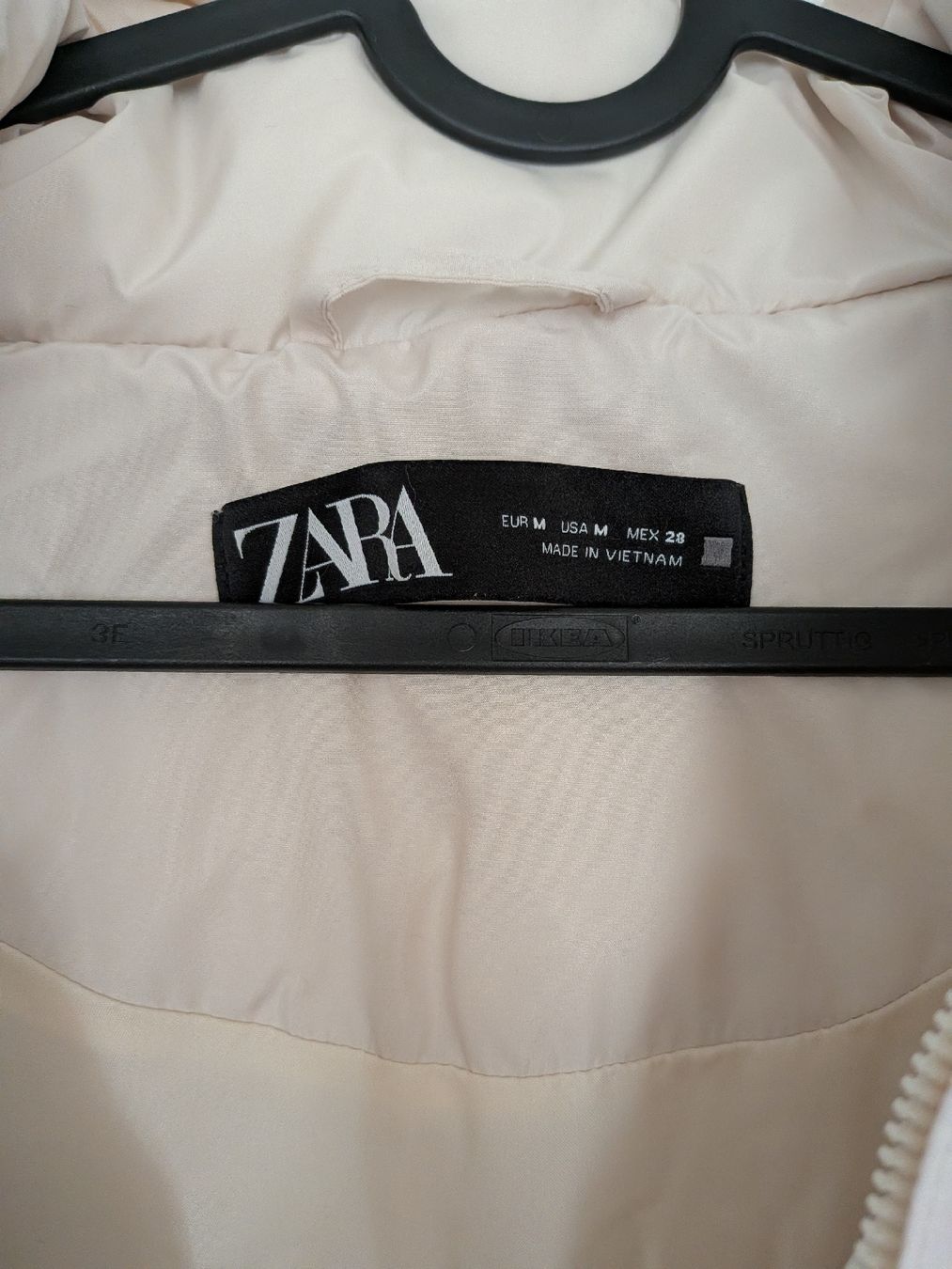Zara Giacche: Zara Hooded Beige Winter Jacket  – Usato da Morges venduto da dhi_y2qk 2