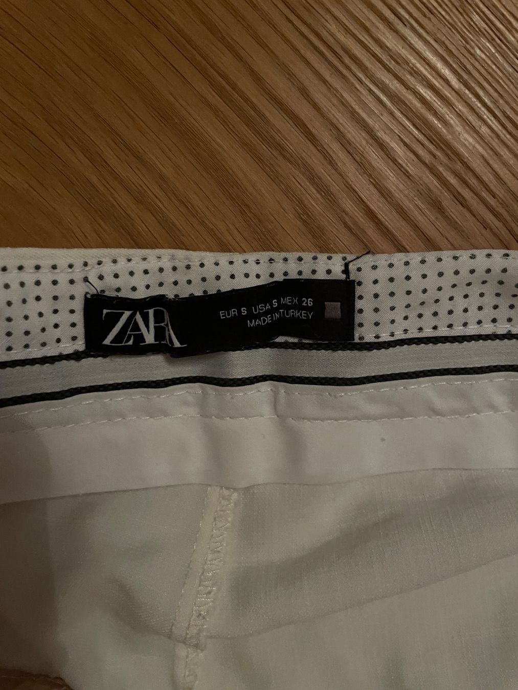 Zara Pantalons: Zara Hose Grösse S – D'occasion à Basel par joh_vl7m 2