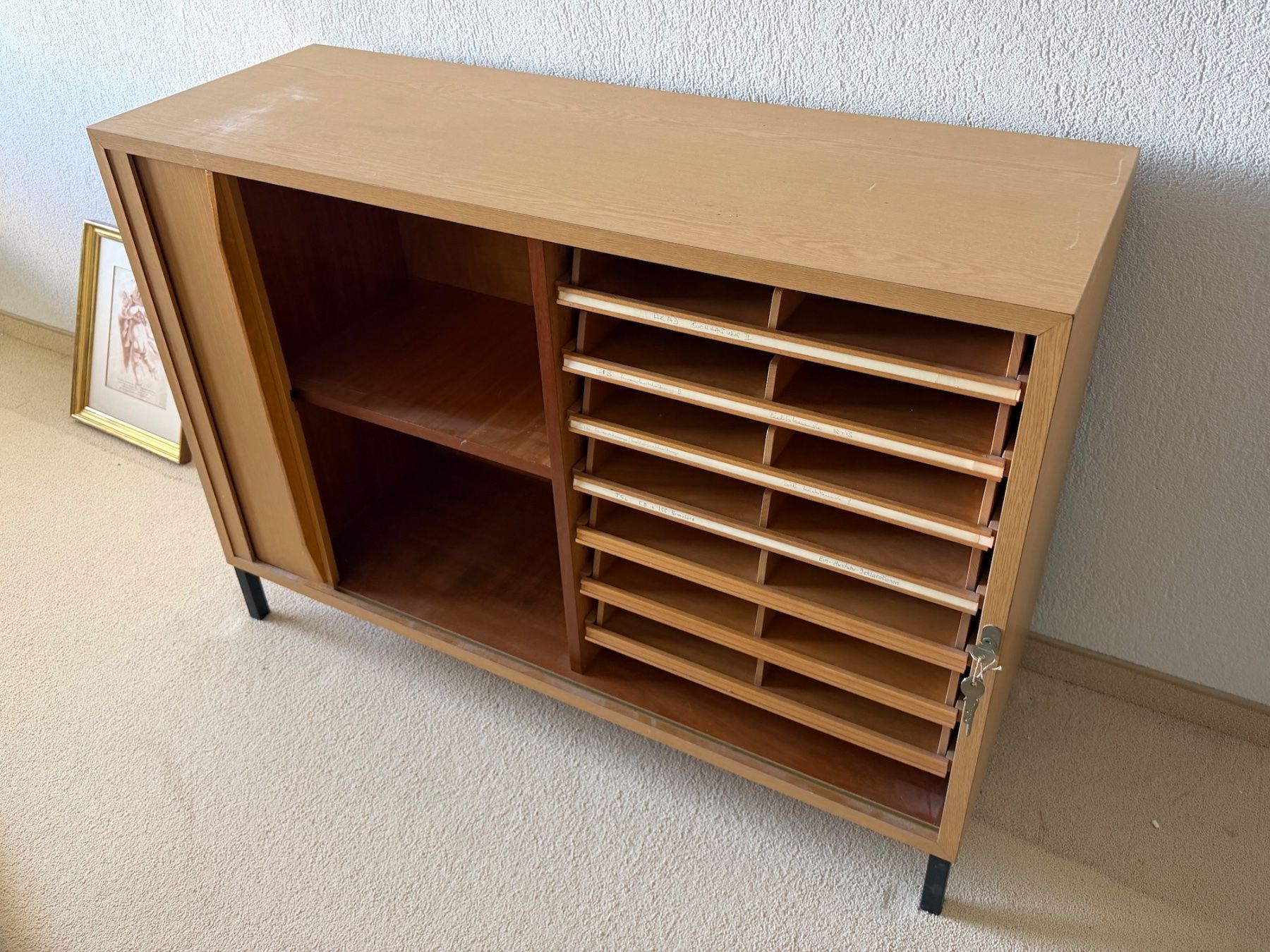 Schränke: |•|  Lateral-Schrank mit 7 Schubladen – Gebraucht aus Schlieren von Freundlich02 3