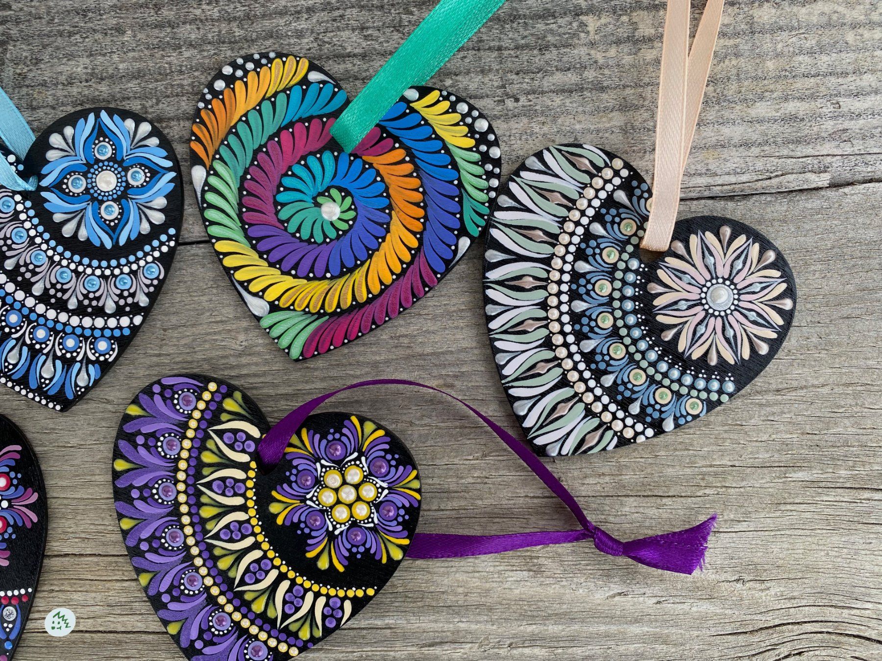 Alle Dekorationen: Mandala Geschenkanhänger, Herz, Geschenk, Glücksbringer – Neu und originalverpackt aus Fanas von Omibia 2