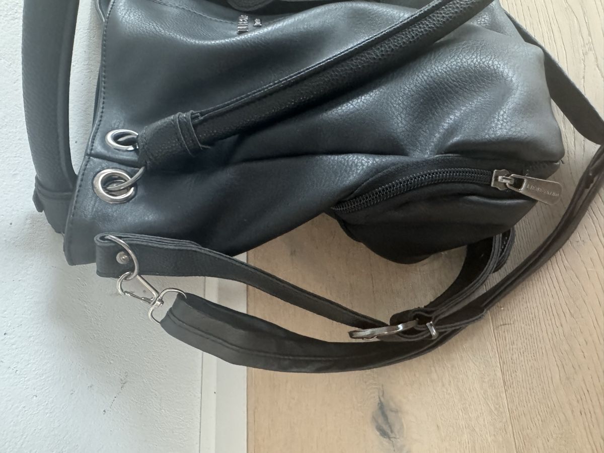 Liebeskind Borse da donna: Liebeskind Tasche – Nuovo (secondo la descrizione) da Winterthur venduto da ali_t7d6 5