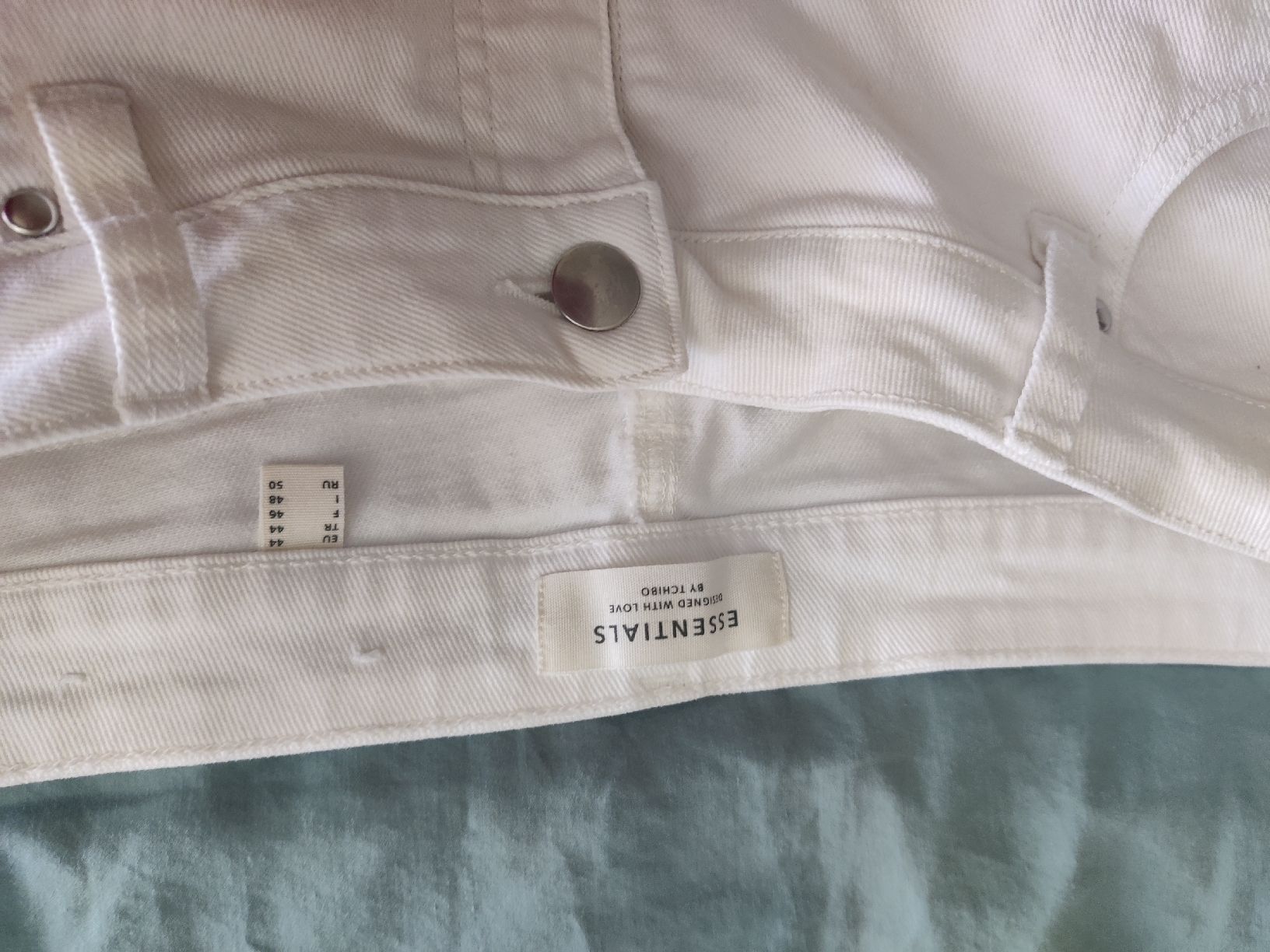 Jeans: Essentials by Tchibo White Denim Wide Leg Jeans EU44 – Usato da Neirivue venduto da naz_z28w 4