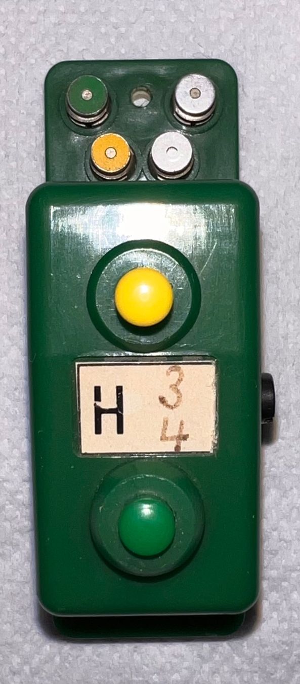 Trix Modellini di ferrovie: Minitrix 66595 Doppelfunktions-Schalter - grün – Usato da Basel venduto da jonnyhaas 1