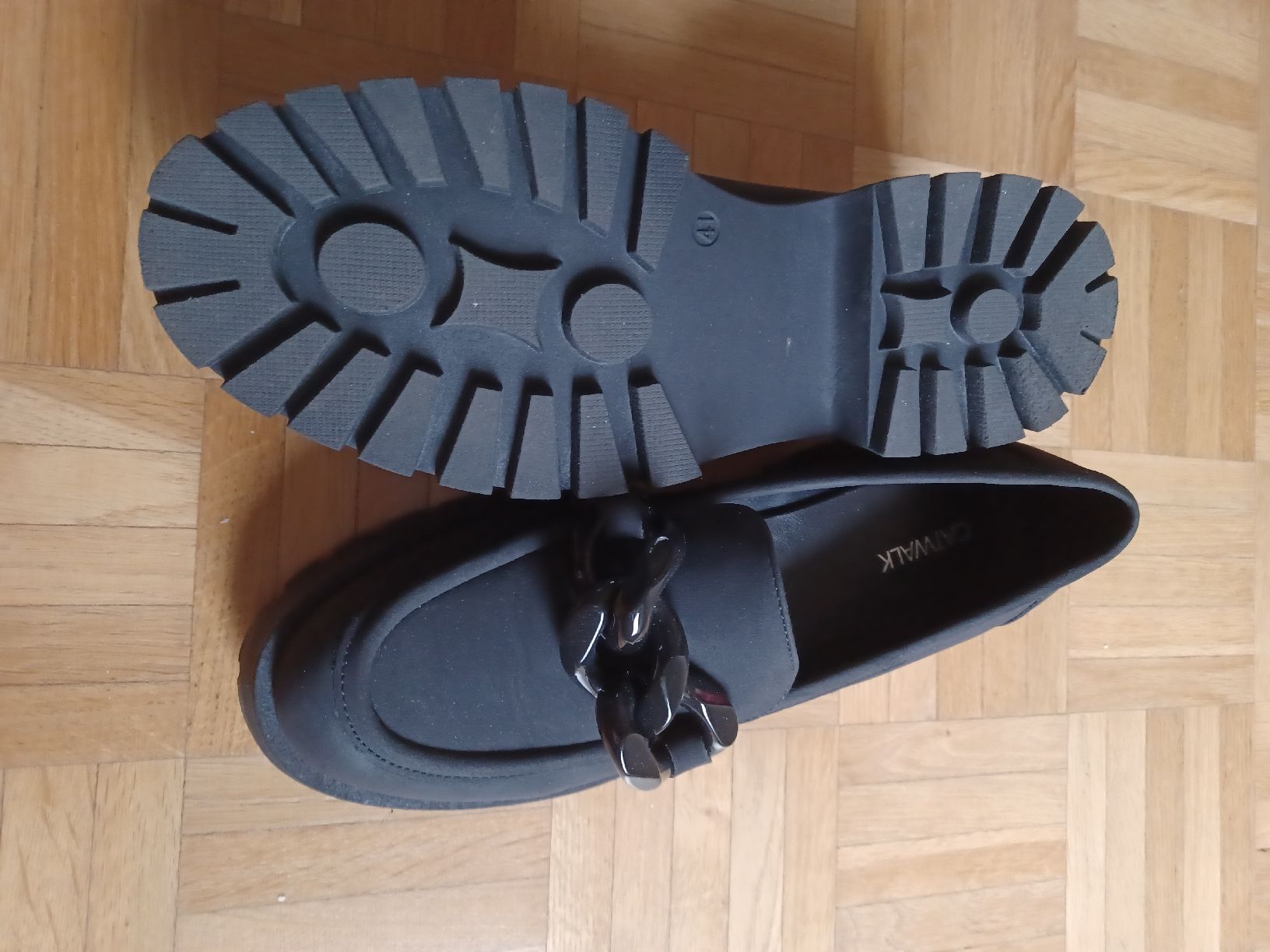 Scarpe da donna: Schuhe Loafers schwarz Gr 41 NEU – Nuovo (secondo la descrizione) da Zürich venduto da Miniskus 1