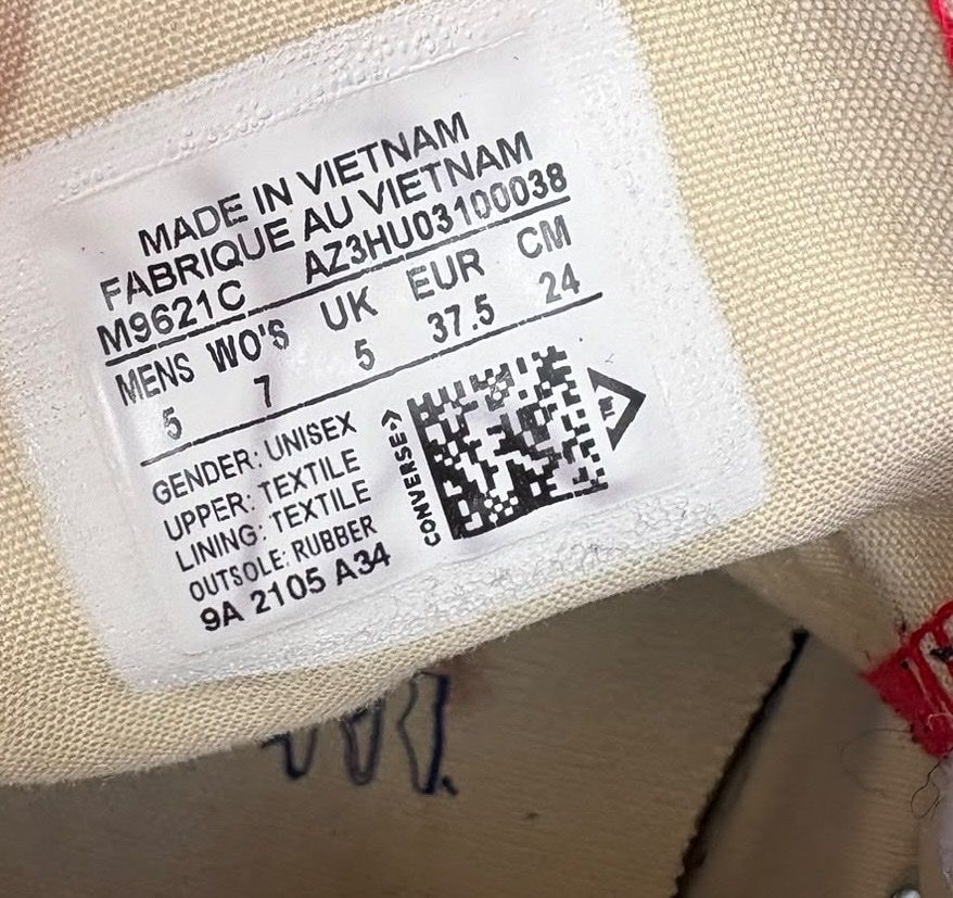 Converse Scarpe da uomo: Converse All Star Schuhe rot, Gr. 37.5  – Usato da Walchwil venduto da BackstageBruder 6