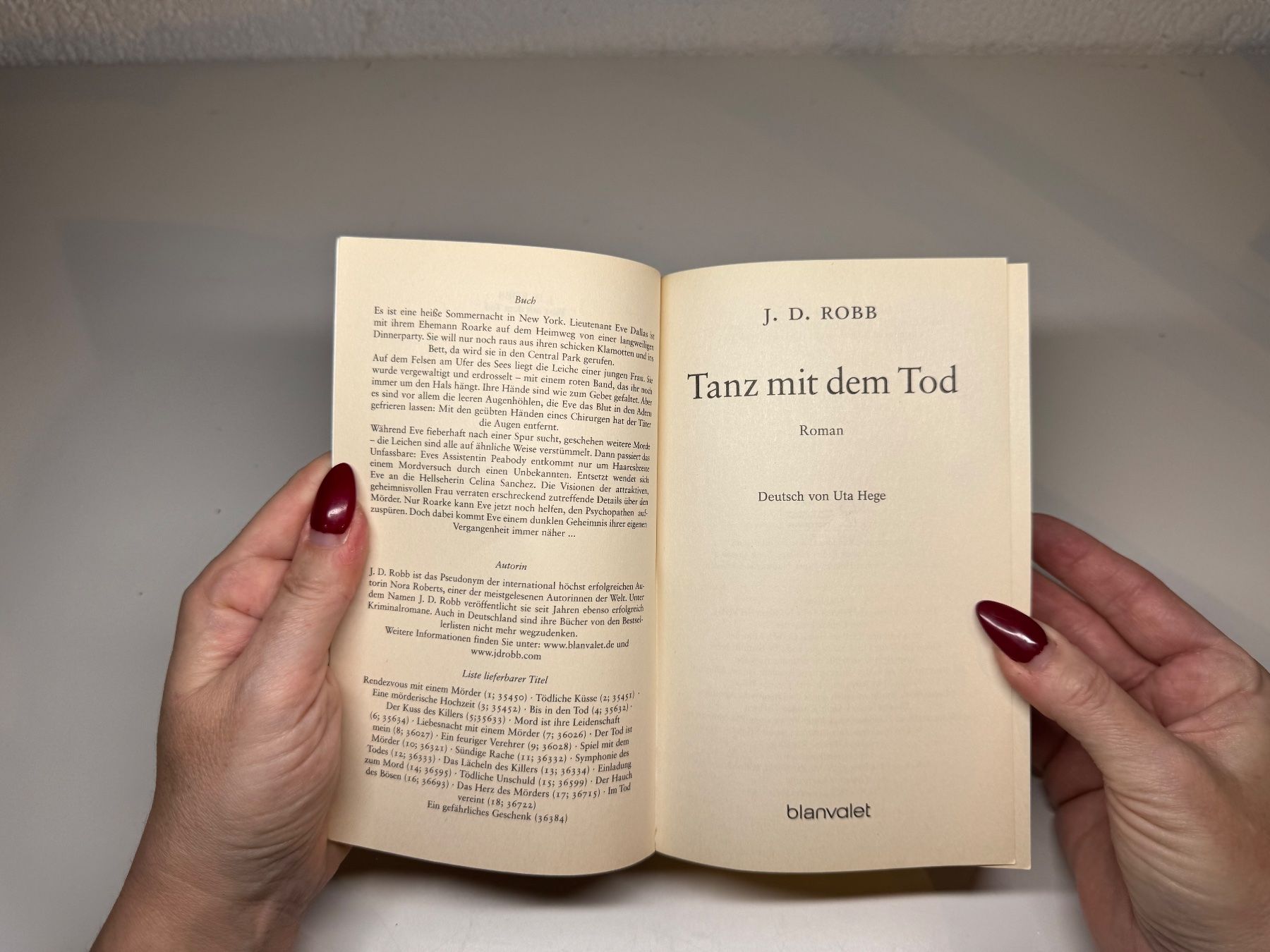 Libri: ROMAN: J.D. Robb, Tanz mit dem Tod – Usato da Grosswangen venduto da Deutsche_Romane 2