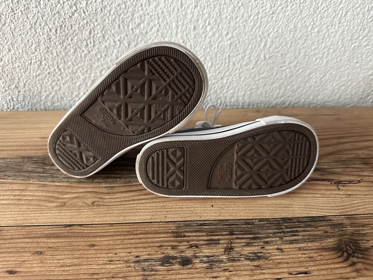 Converse Schuhe für Jungen: Converse Bugs Bunny, Grösse 22 – Gebraucht aus St. Gallenkappel von sunne88 3