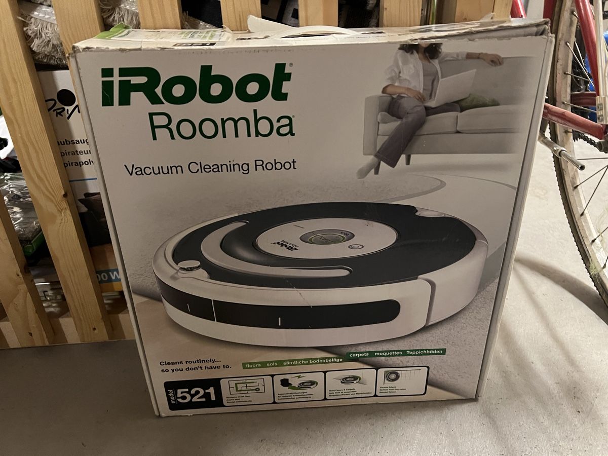 Staubsauger & Zubehör: Saugroboter iRoboter Roomba 521 – Gebraucht aus Zürich von Cinzia7 2