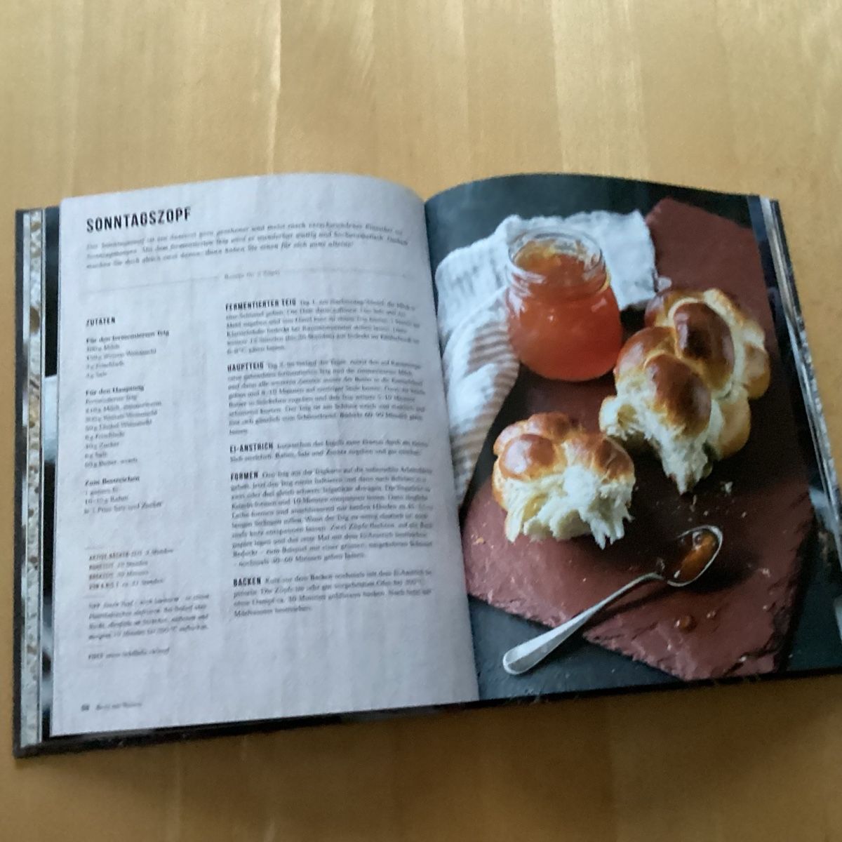 Libri: Schweizer Brot, einfach gutes Brot backen, ungebraucht – Nuovo (secondo la descrizione) da Wassen UR venduto da SABDOM 2