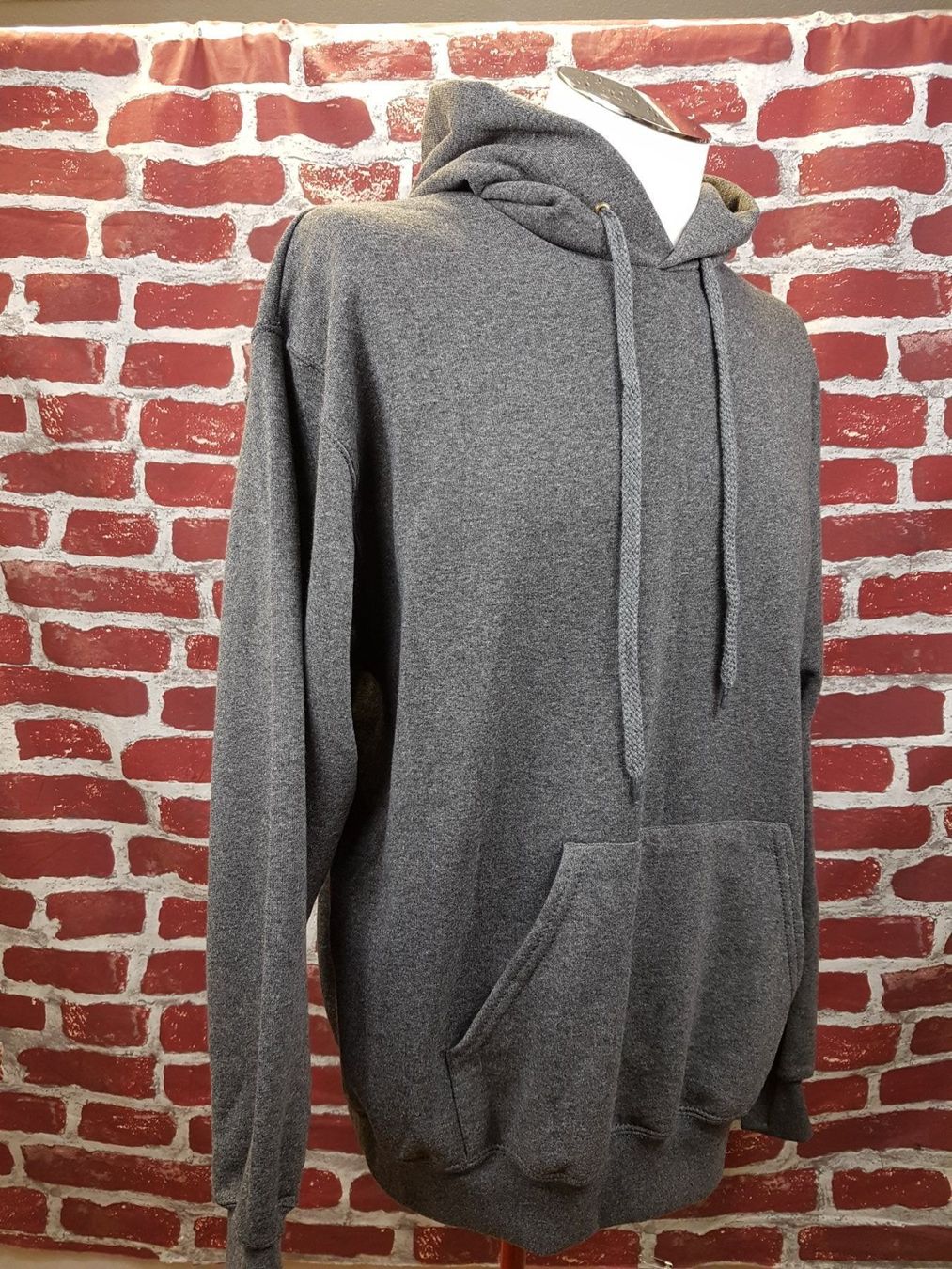 Pullover & Sweatshirts: Hoodie mit Kapuze warm Pullover Gr. XL – Neu und originalverpackt aus Seuzach von VT-Collections1