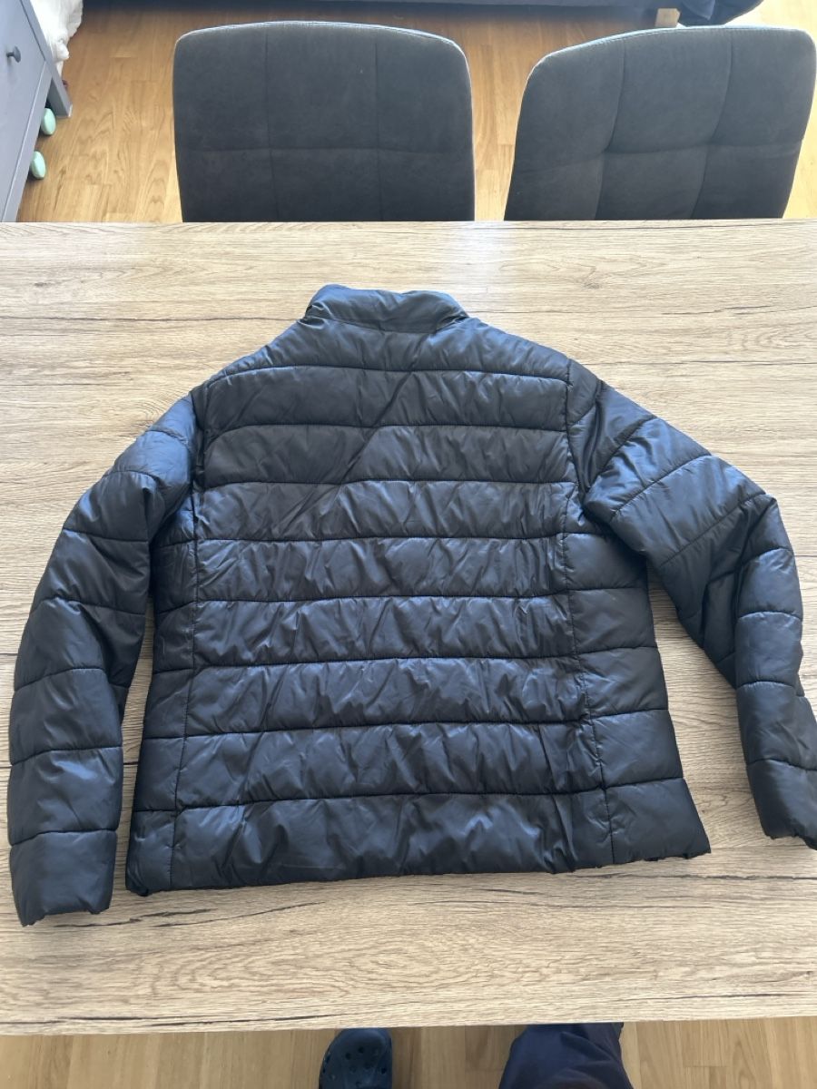 Vestes: Veste mi saison noire – D'occasion à St-Sulpice VD par pat_2d7h 1