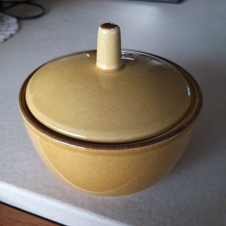 Sucrier Tupperware années 60 – Les trouvailles de Romane