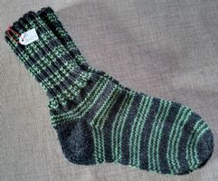 Gestrickte Socken/Wollsocken für Kinder Gr. 30/31